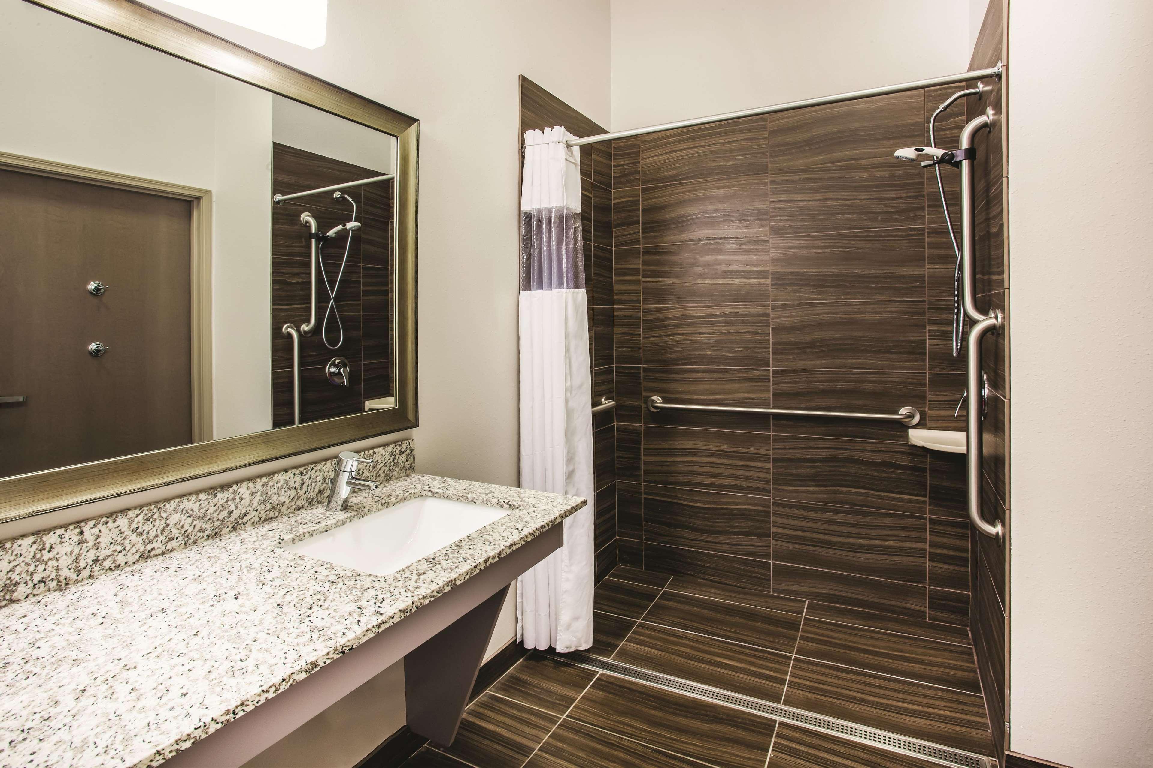 La Quinta By Wyndham St. Paul-Woodbury Hotel Kültér fotó