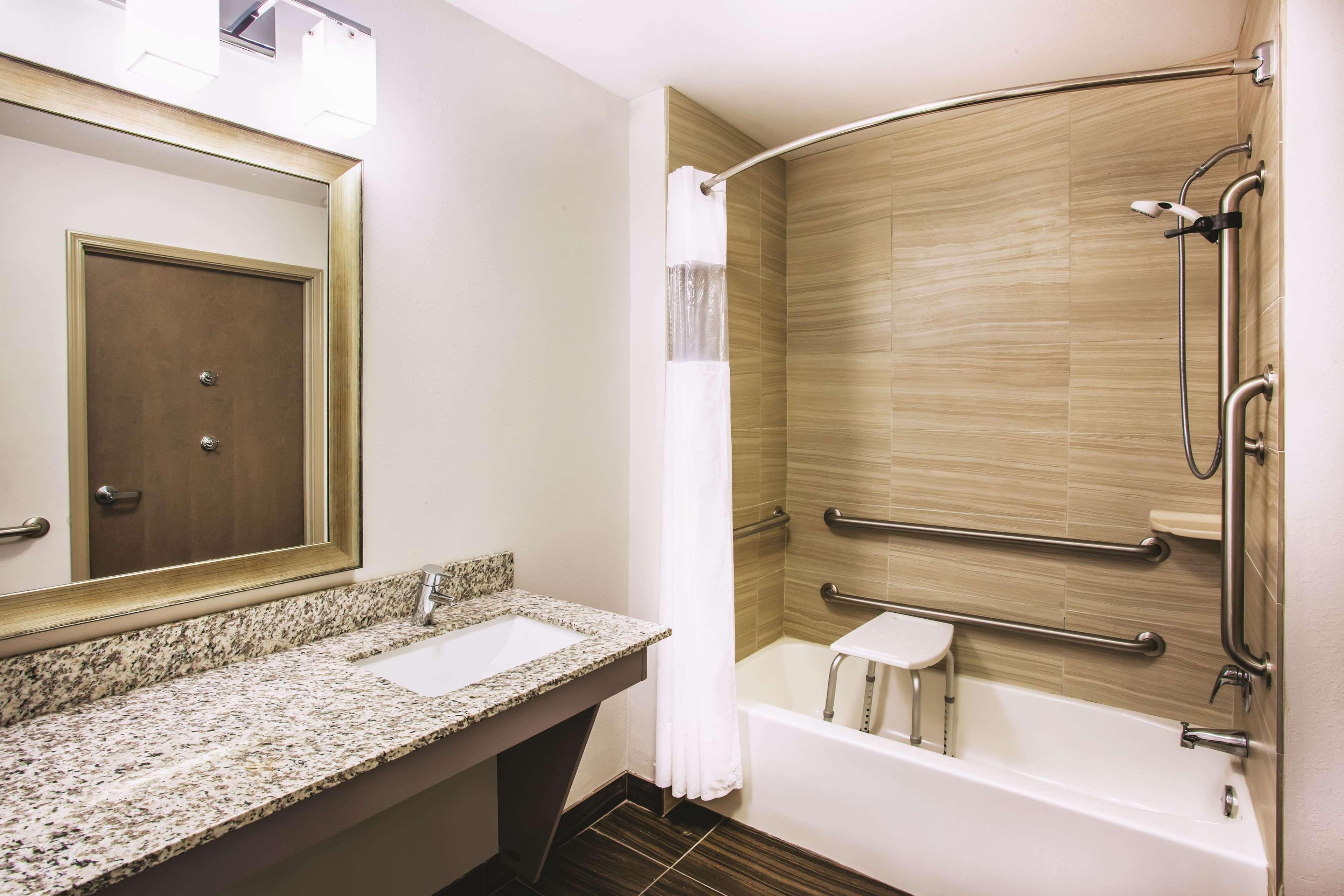 La Quinta By Wyndham St. Paul-Woodbury Hotel Kültér fotó